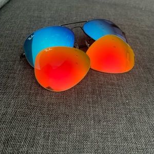 RayBan Aviator Sunglasses (2 pairs of lens)